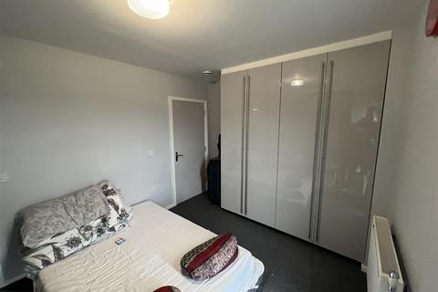 217 Williams Way, Wembley, HA0 2FW