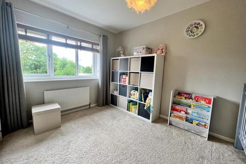 64 Bilbrook Road, Codsall, Wolverhampton, WV8 1ER