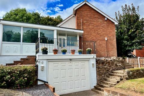 49 Bilbrook Road, Codsall, Wolverhampton, WV8 1ER