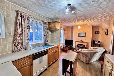 52 Cherry Tree Lane, Codsall, Wolverhampton, WV8 1NW