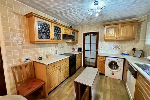 52 Cherry Tree Lane, Codsall, Wolverhampton, WV8 1NW
