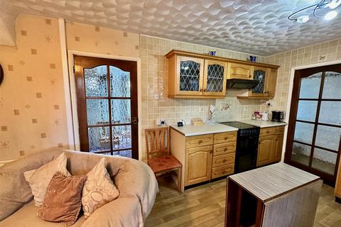 52 Cherry Tree Lane, Codsall, Wolverhampton, WV8 1NW