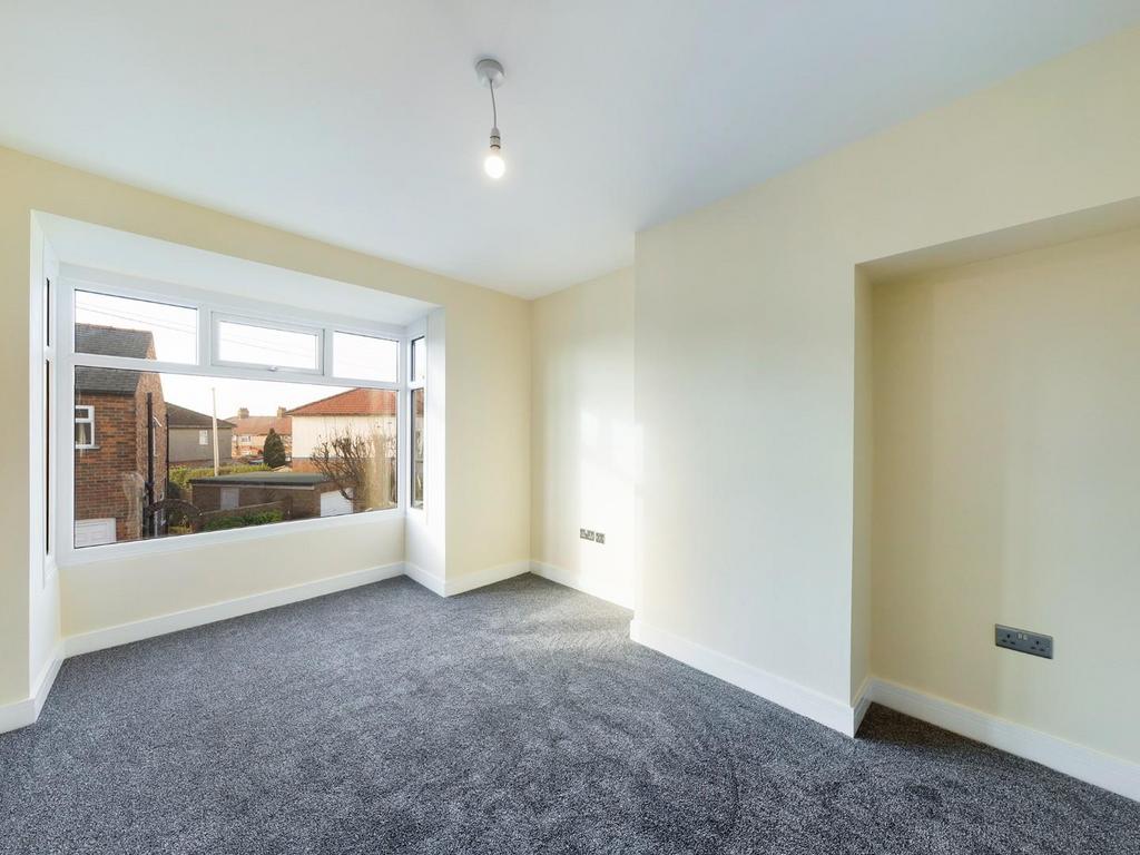 CAM00240 P1-PR0359-STILL01.jpg