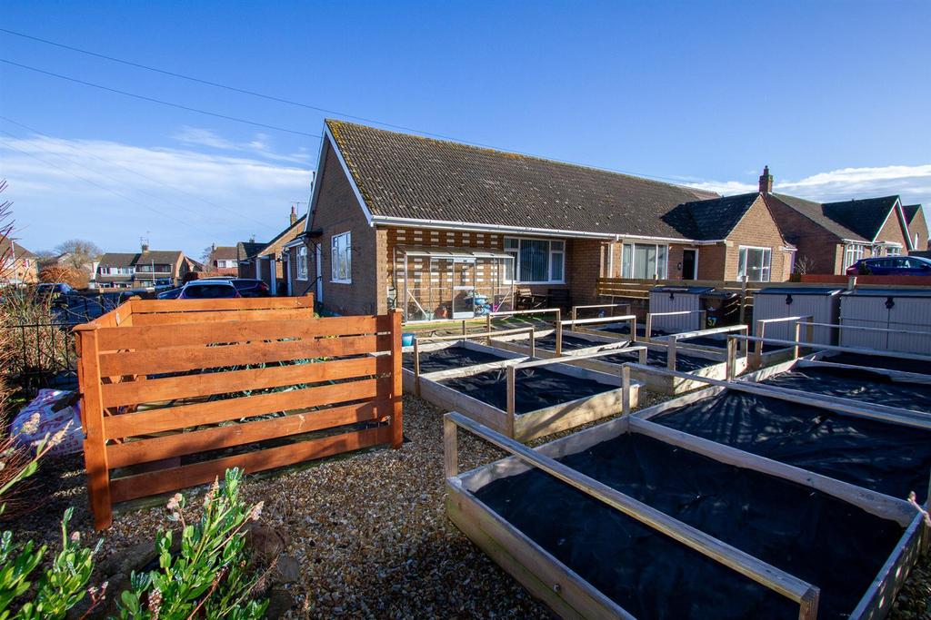 Ladywell Road, Tweedmouth 2 bed bungalow £168,000
