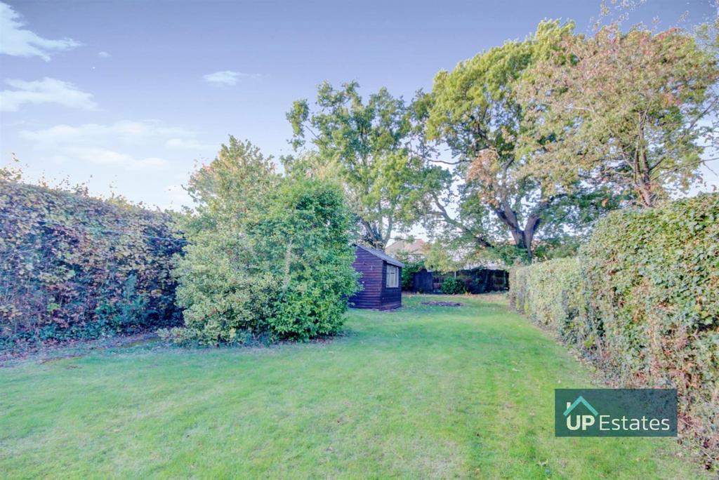 Salisbury Avenue, Coventry 3 bed semidetached house £375,000