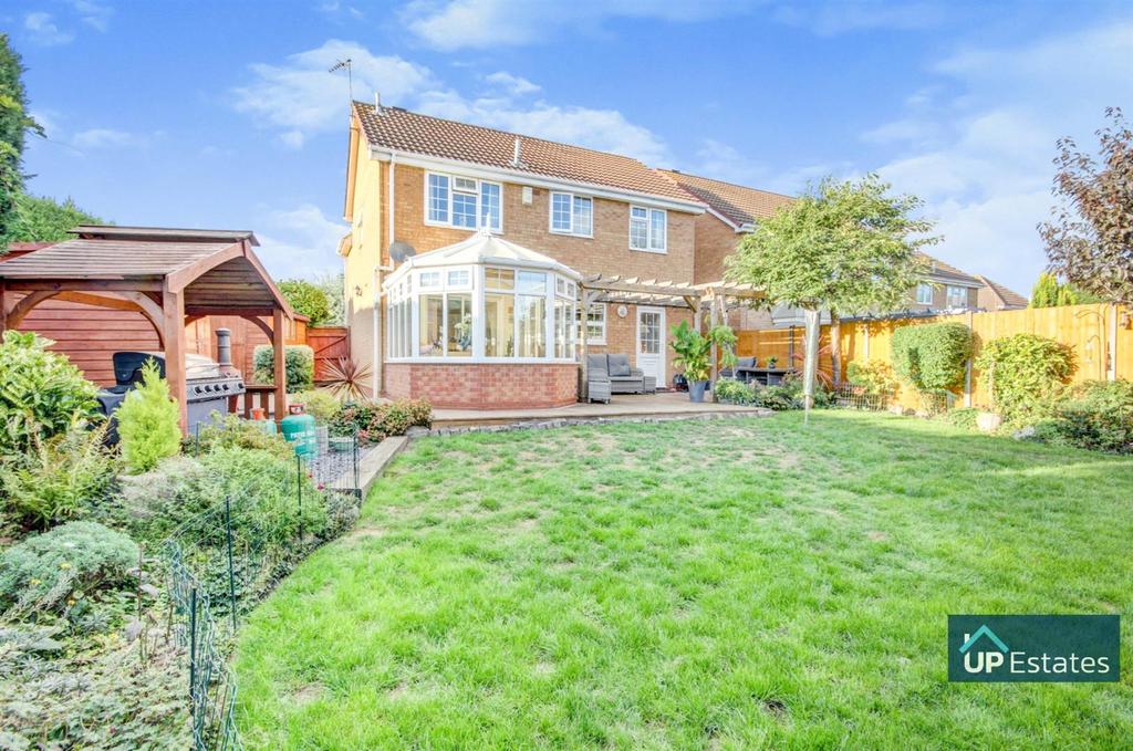 Lyttleton Close, Binley, Coventry 4 bed detached house £450,000