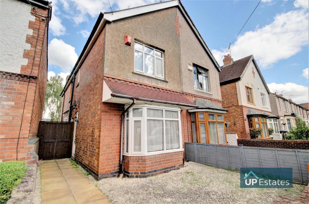 Brays Lane, Coventry 3 bed semidetached house £300,000