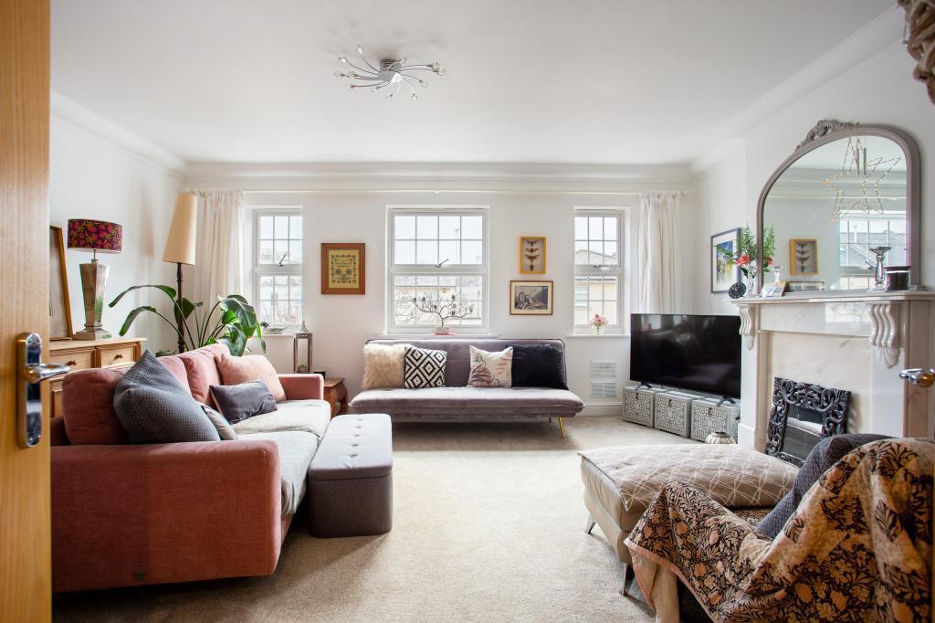 20 Sandford Park Place 312347 (4).jpg