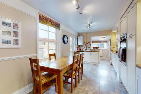 3 bedroom house for sale - Victoria Avenue, Westgate-On-Sea