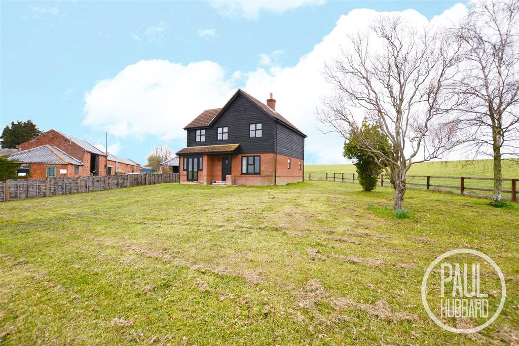 Black Street, Gisleham, Lowestoft 3 bed detached house £1,400 pcm (£