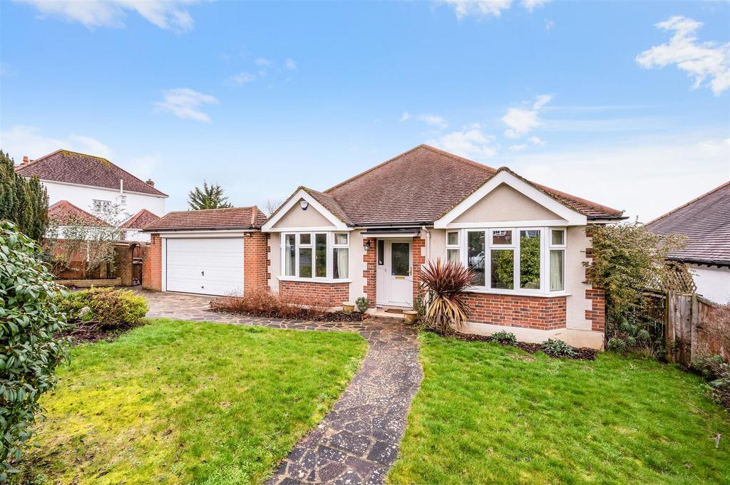 Lambert Road, Banstead 2 bed detached bungalow £725,000