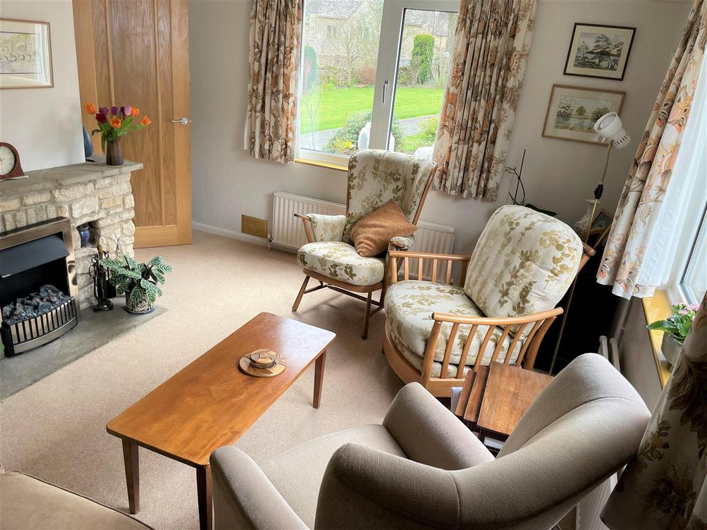 Sitting Room-.jpg