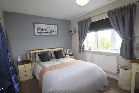 76 Appleford Drive, Minster On Sea, Sheerness, ME12 2SR