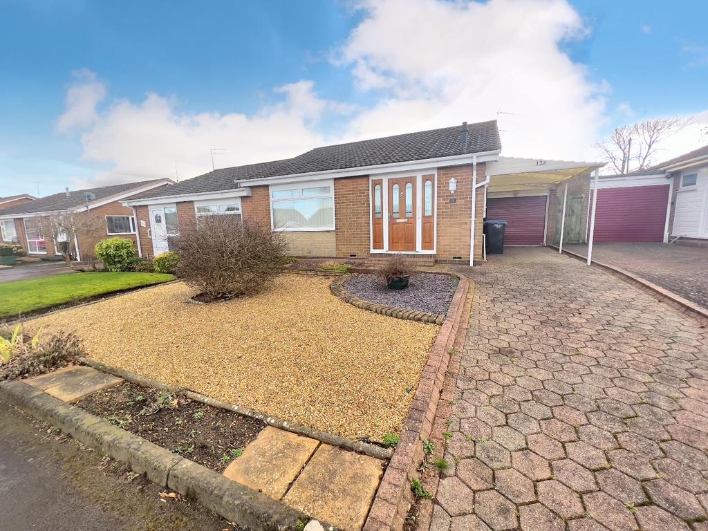 York Crescent, Newton Hall, Durham 2 bed semidetached bungalow £189,950