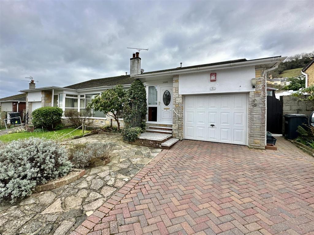 Maple Road, Brixham 2 bed semidetached bungalow for sale £325,000