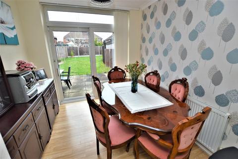 3 bedroom detached house for sale - Repton Road, Wigston