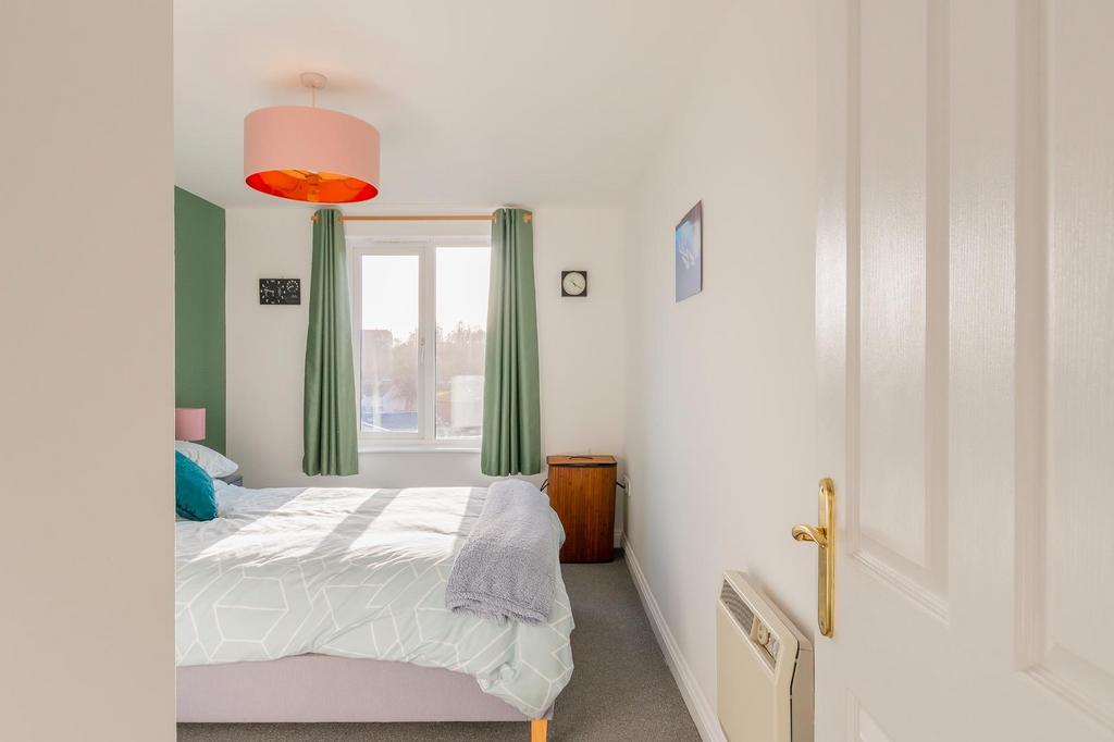 TRUOCSERIUQS16 - Bedroom G.jpg
