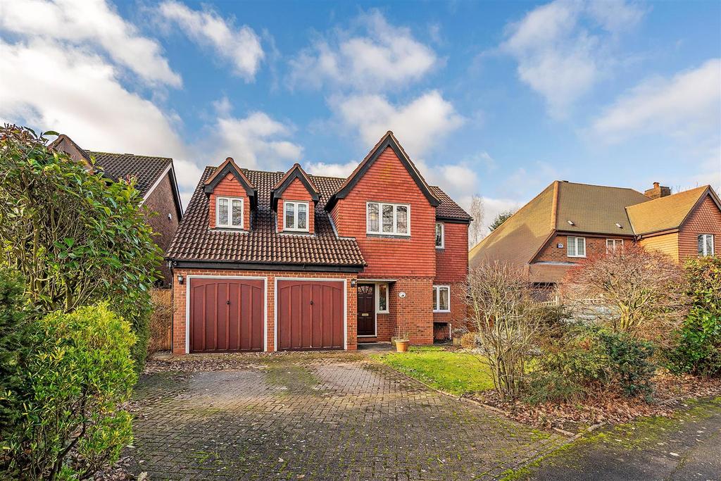 Swinford Grove, Dorridge, Solihull 5 bed detached house £850,000