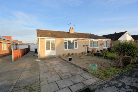 3 bedroom semi-detached bungalow for sale - Orchard Way, Thorpe Willoughby, Selby