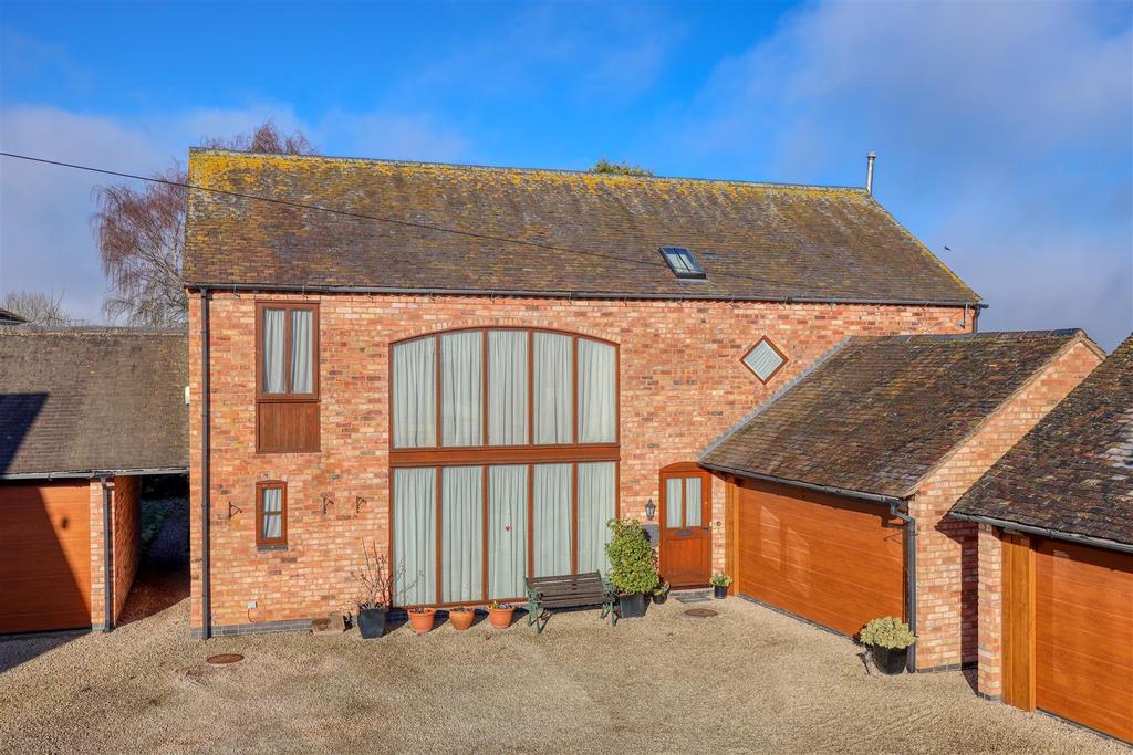 Main Street, Dadlington 4 bed barn conversion for sale £650,000