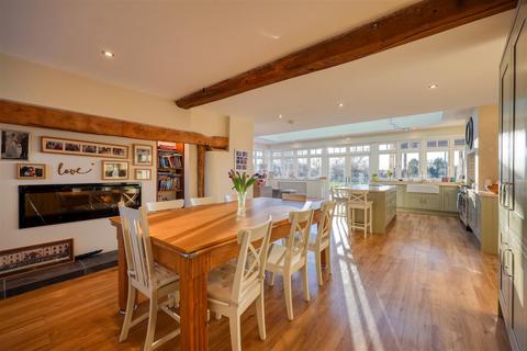 6 bedroom detached house for sale - Farm Lane, Grendon