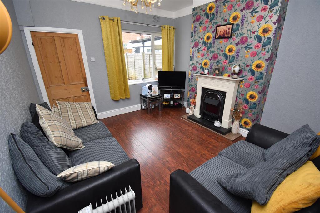 New Street, Castle Bromwich, Birmingham 2 bed terraced house £219,950