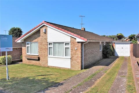 3 bedroom bungalow for sale - Lexden Road, Seaford