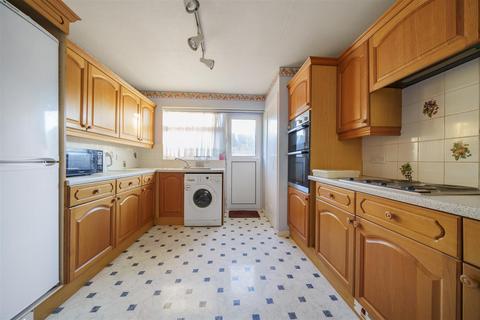 57 Lexden Road, Seaford, BN25 3BA