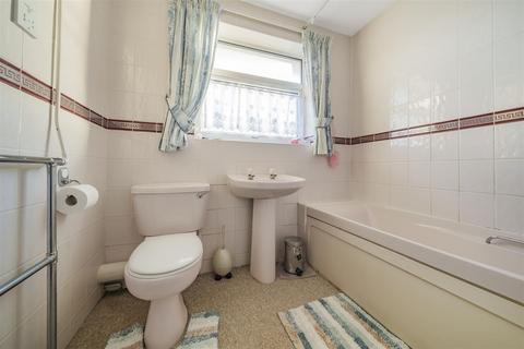 57 Lexden Road, Seaford, BN25 3BA