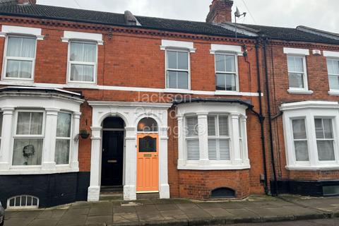 3 bedroom terraced house to rent - Holly Road, Abington, Northampton NN1 4QP