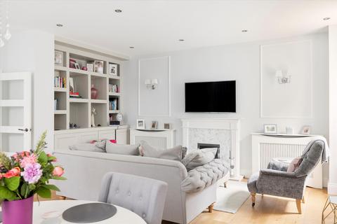 2 bedroom flat for sale - Cornwall Gardens, South Kensington SW7