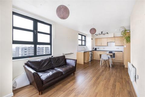 3 bedroom apartment to rent, Southgate Road, London, N1