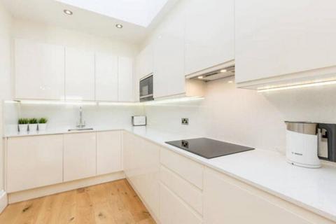 24/5 Drumsheugh Gardens, Edinburgh, EH3 7RN