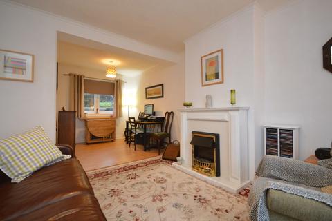 2 bedroom semi-detached house for sale - Cumbrae Crescent South, Dumbarton G82 5AR