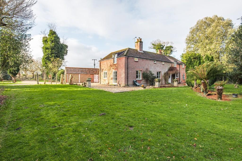 Ingham 6 bed detached house for sale £850,000