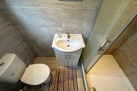 undefined, Ash Grove, Hounslow, TW5