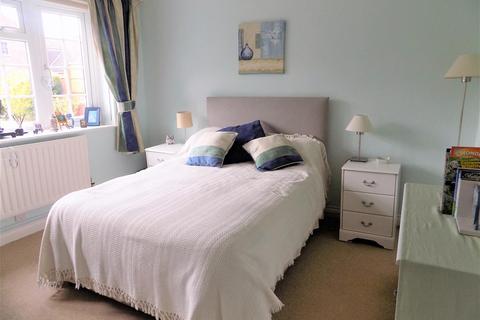 Sasare Loughbon, Orston, Nottingham, NG13 9NJ