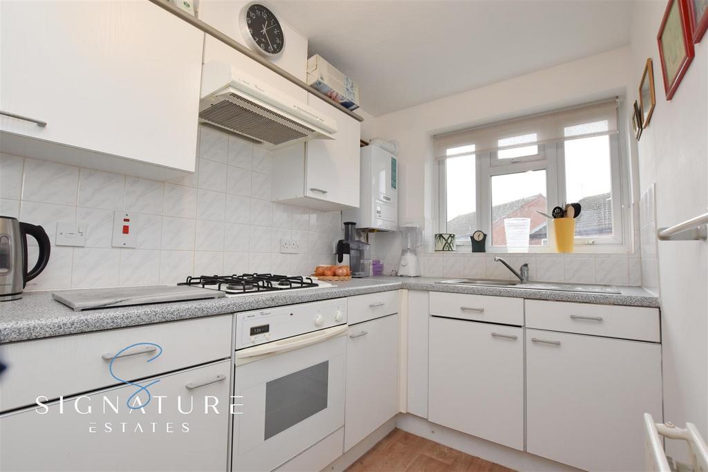 Kitchen (37).jpg
