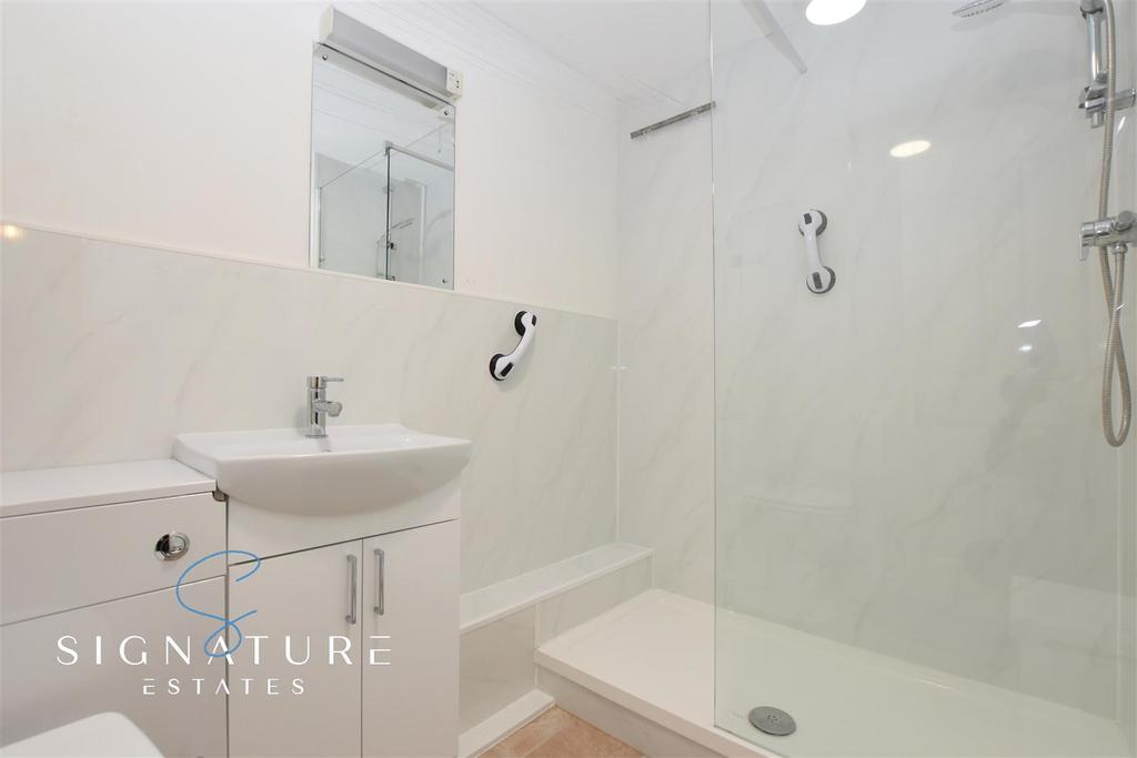 Bathroom (42).jpg