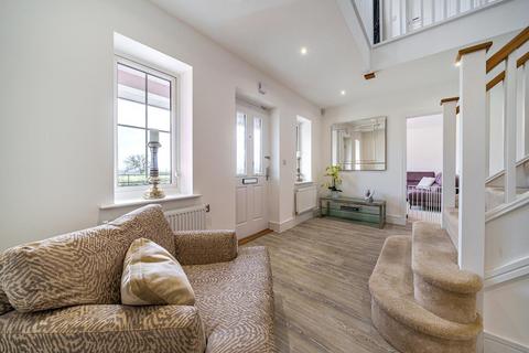 15 Taylor View, Springfield, Chelmsford, CM1 6DG
