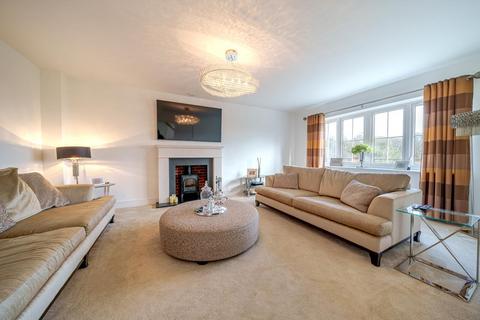 15 Taylor View, Springfield, Chelmsford, CM1 6DG