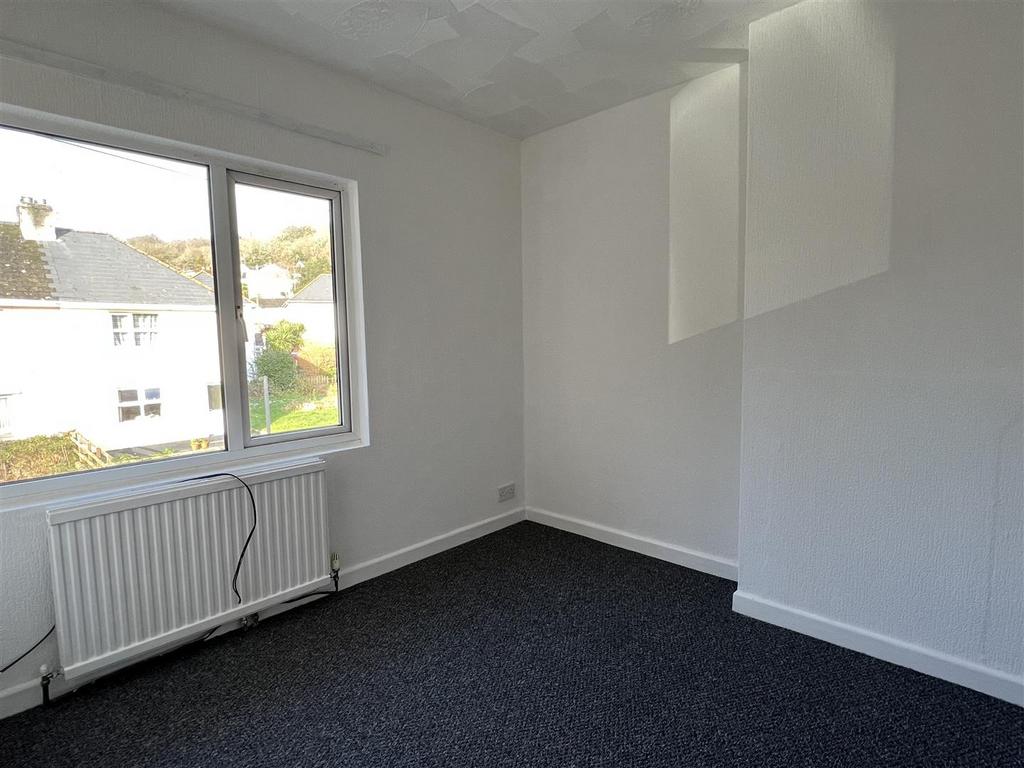 Room to left:
