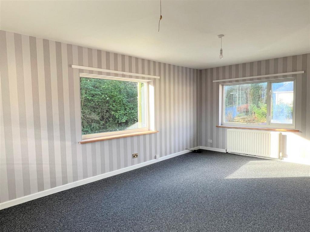 Room to right:
