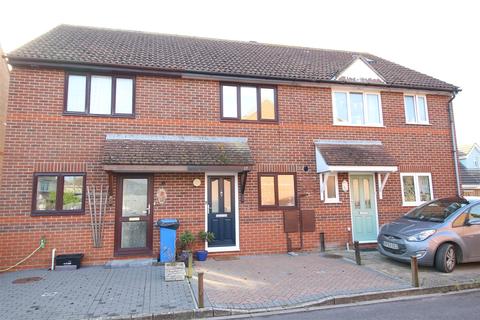 2 bedroom terraced house for sale - Champion Close, Milford On Sea