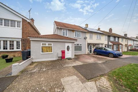 17 Deans Walk, Ashford, TN23 5BL