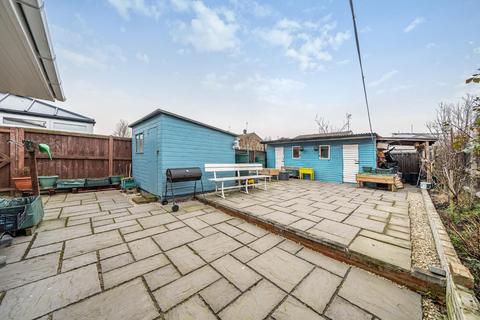 17 Deans Walk, Ashford, TN23 5BL