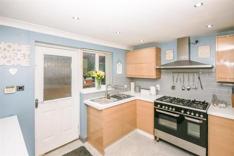 3 bedroom detached house for sale - Spruce Heights, Brighouse