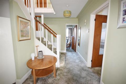 4 bedroom detached house for sale - Ridgway Road, Farnham