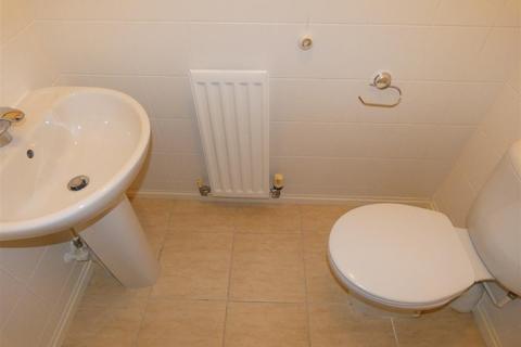 2 bedroom end of terrace house for sale - 4 Whistler CloseBroughEast Yorkshire