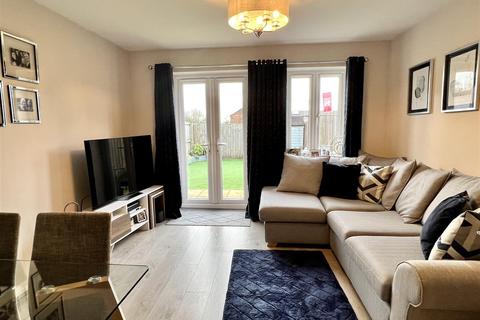 28 Butler Drive, Market Weighton, York, YO43 3FT